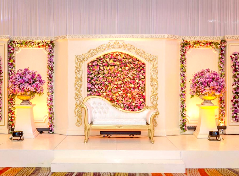 89e6886a-e63d-4764-a164-feb08e040387